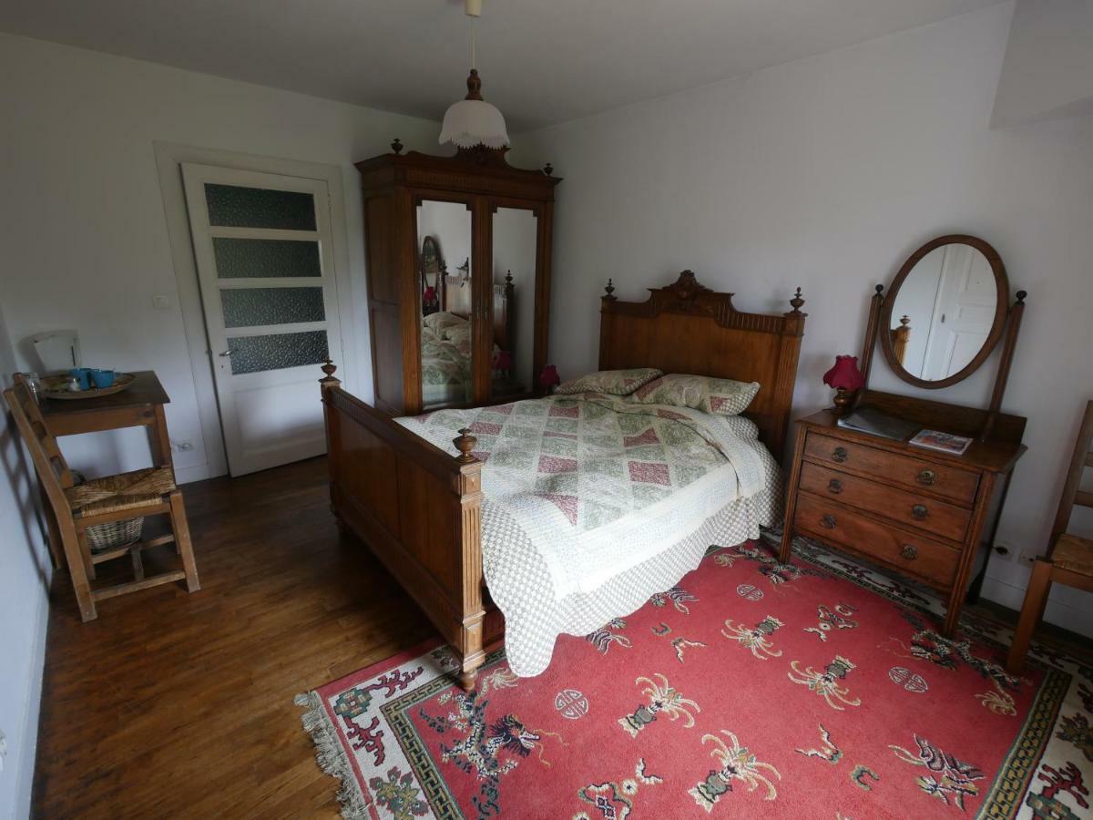 Bed and Breakfast Les Trois Chenes Videix Exterior foto