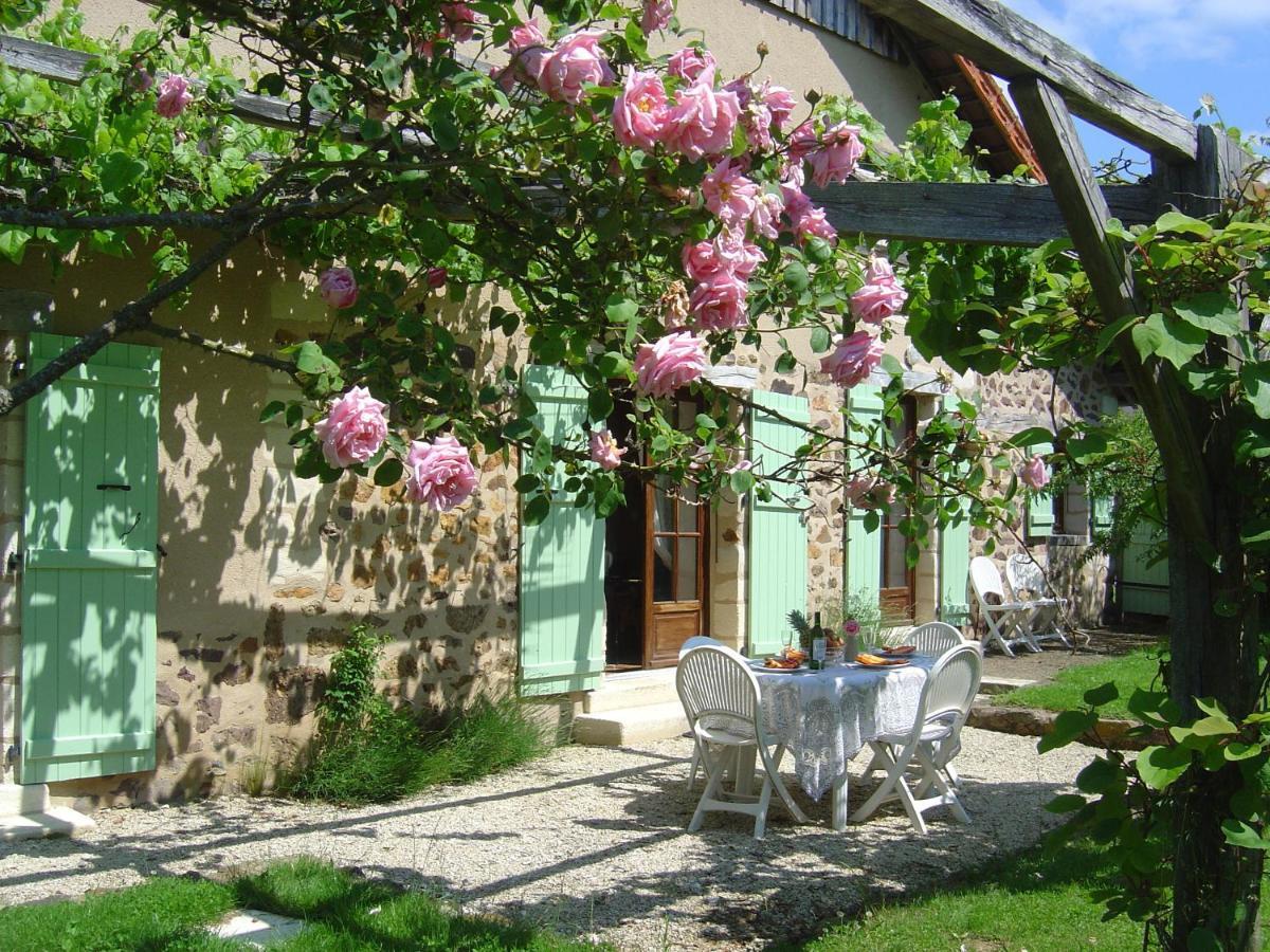 Bed and Breakfast Les Trois Chenes Videix Habitación foto